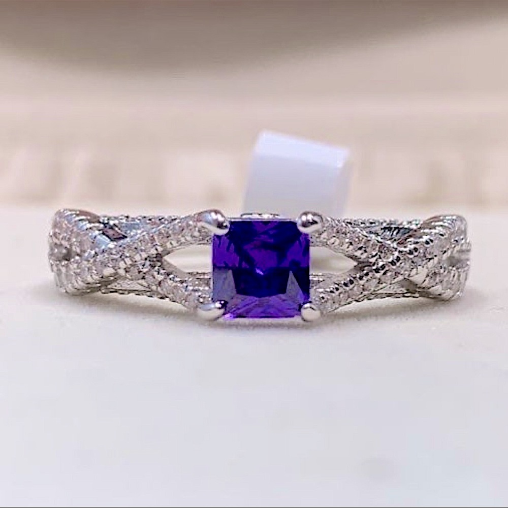 Ring Bomb Party Amethyst and White Topaz Ring - Size 9